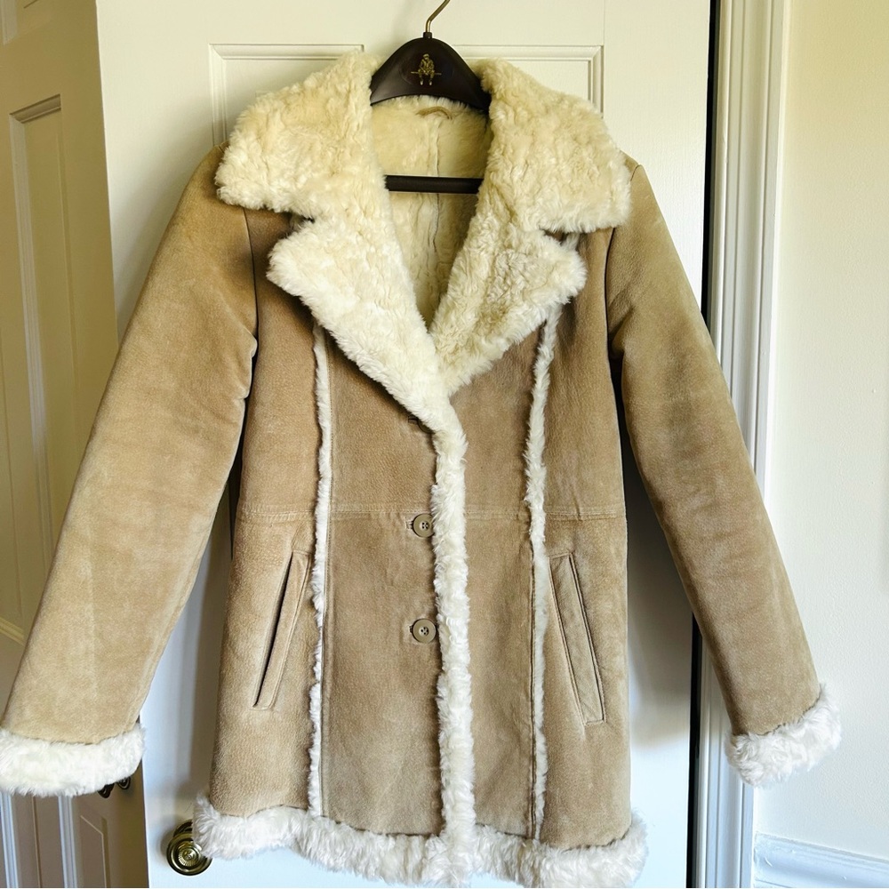 Cozy Tan Shearling Women's Coat Size Small Real Leather Wilson’s Leather